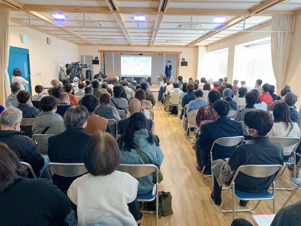 静岡県浜松市防災センター主催防災研修会の語り部写真